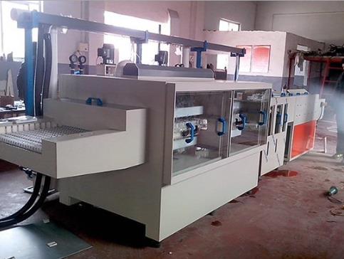 雙面蝕刻機“焊接，無焊點”